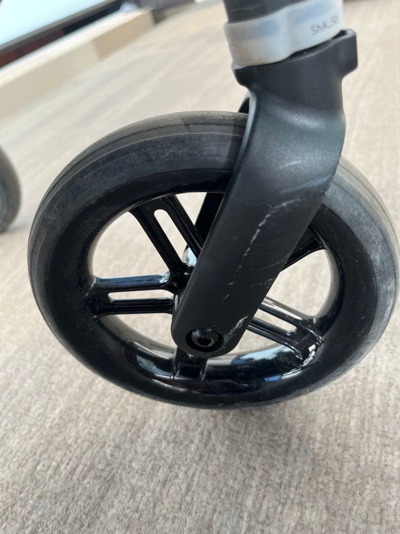 cybex MELIO 2024 サイベックス　メリオカーボン　カップホルダー付