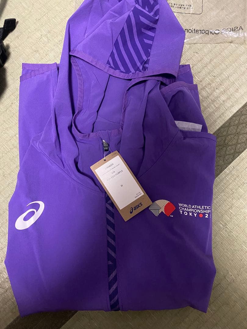 世界陸上　コラボレーター　ASICS ウィンドブレーカー 紫色