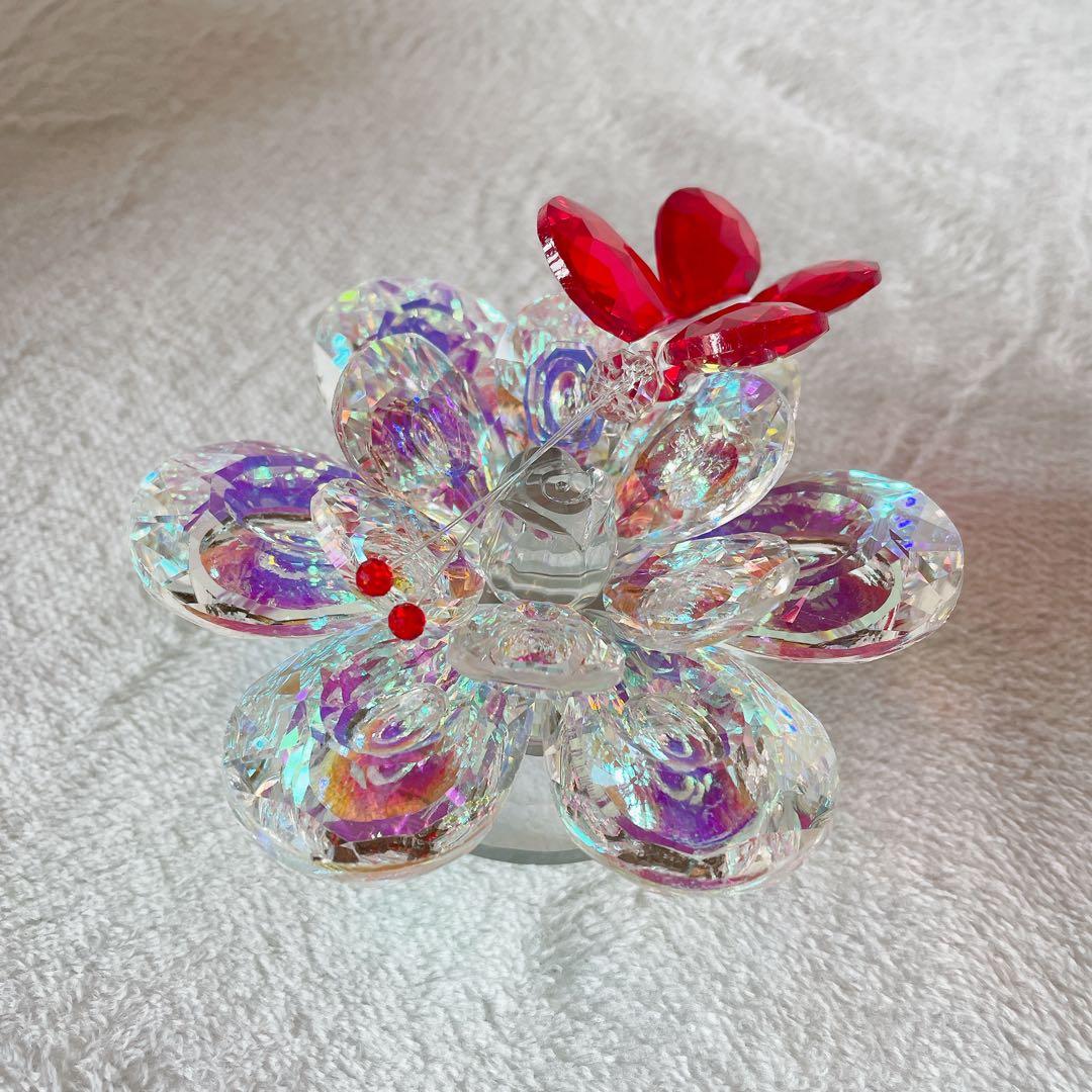 クリスタルクリアフラワー 赤い蝶の置物 ギフト 女性用 ガラス蓮の花 開運 風水