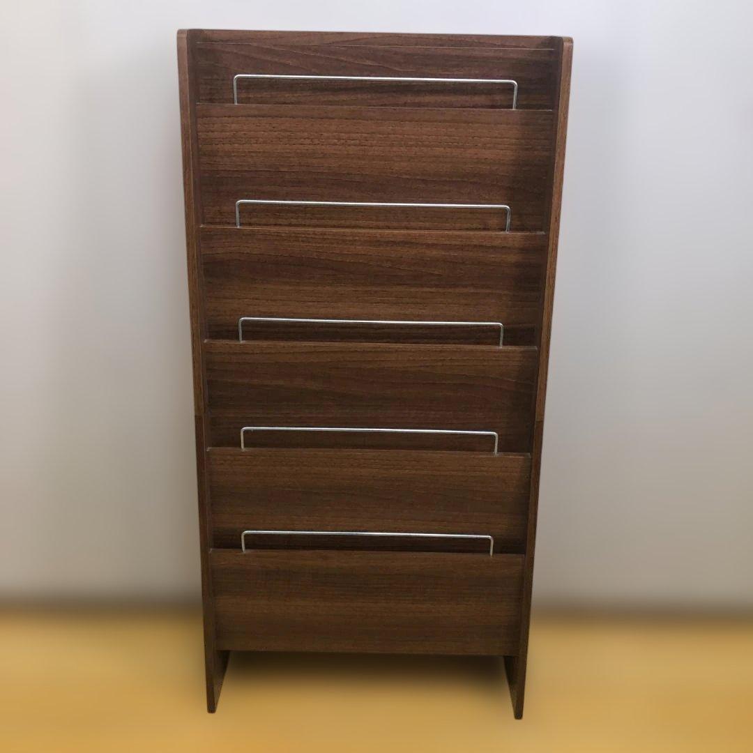 送料無料 木製 マガジンラック 5段 雑誌収納 絵本スタンド251130