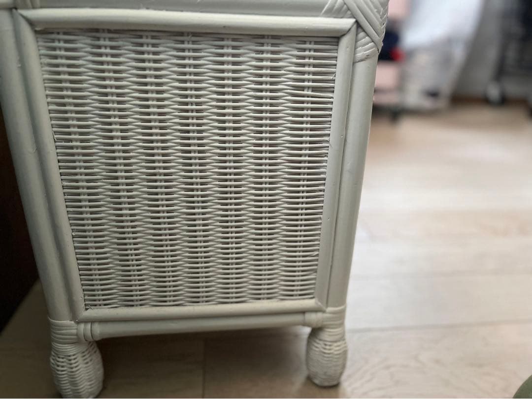 ヴィンテージ　ホワイトラタン　ドレッサー　アンティーク　ビンテージ　希少