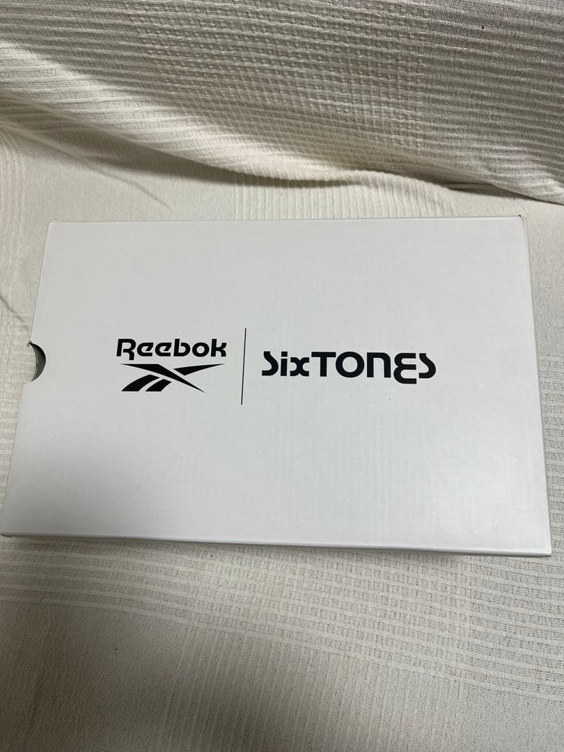 Reebok SixTONES スニーカー 24.5cm クリーム