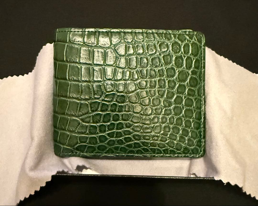 高級クロコダイルレザー グリーン二つ折り財布