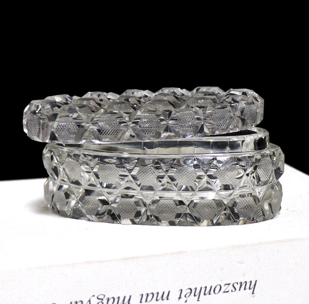 オールド・バカラ 珍品オーバル型切子蓋物 ダイヤモンドカット×格子柄 ディアマン