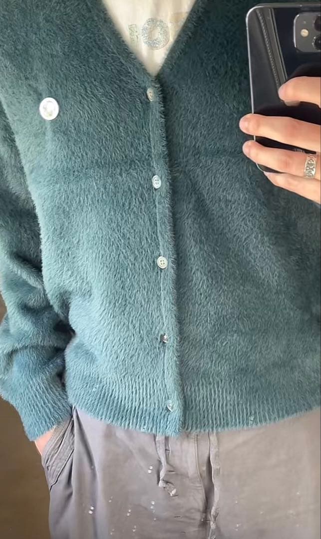 かしおれ　stussy シャギーカーディガン