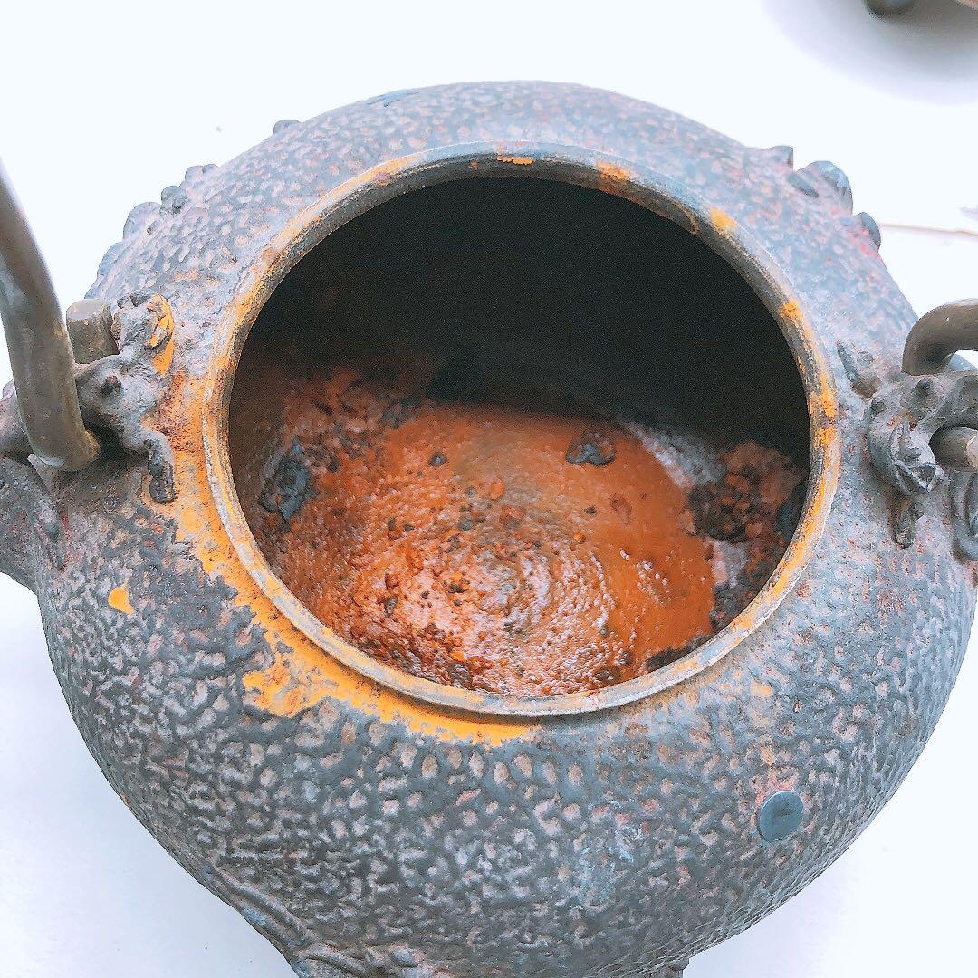 整*屋様 【要確認】日本亀文 鉄瓶 銅蓋 動物モチーフ 重さ約2.5kg アンテ