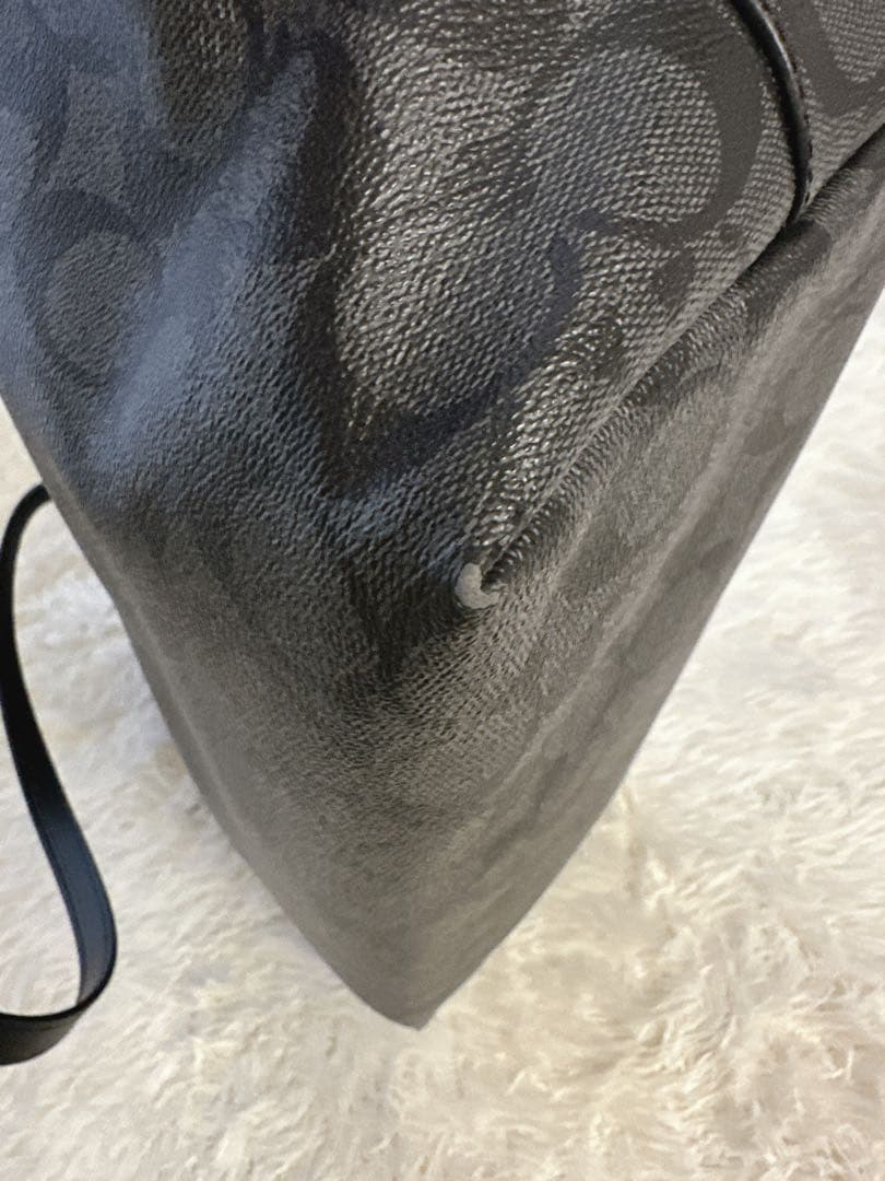 美品 コーチ トートバッグ シグネチャー ブラック PVC A4可