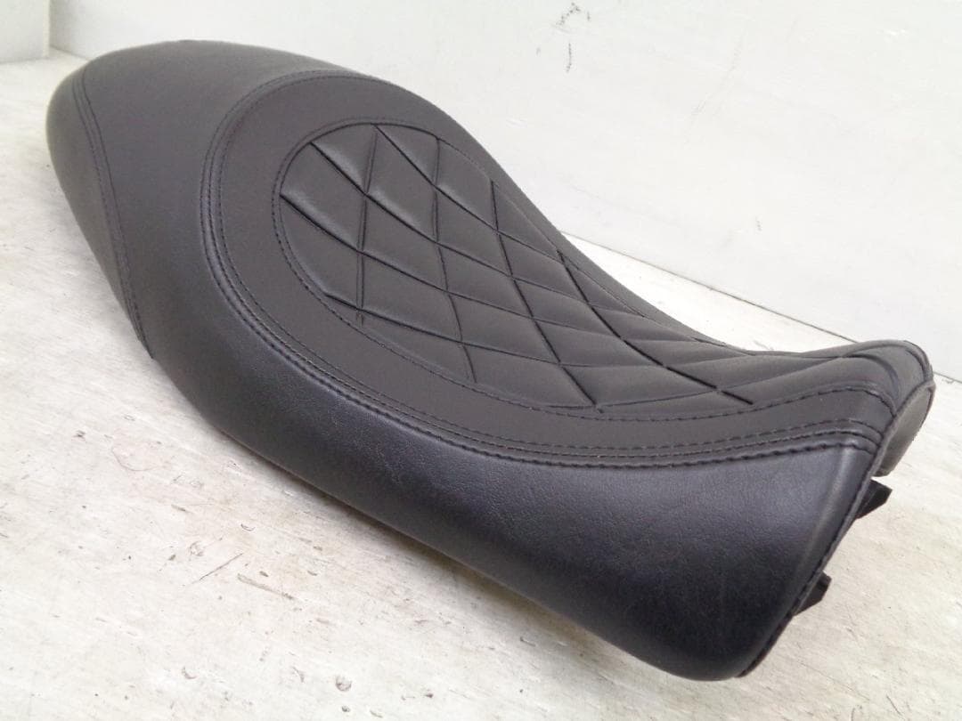 XSR125 Goods ローダウン カフェレーサー ソロシート ブラック