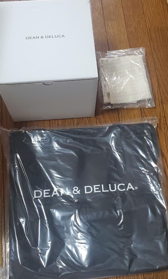 【新品】ディーン アンド デルーカ3点セット 三段重箱 クーラーバッグ タオル
