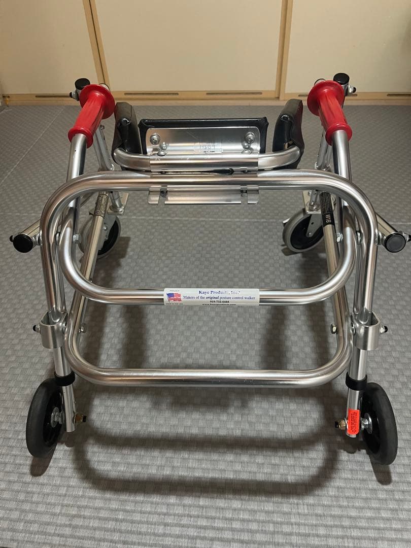 pcw pcウォーカー　歩行器　子供用　小児用