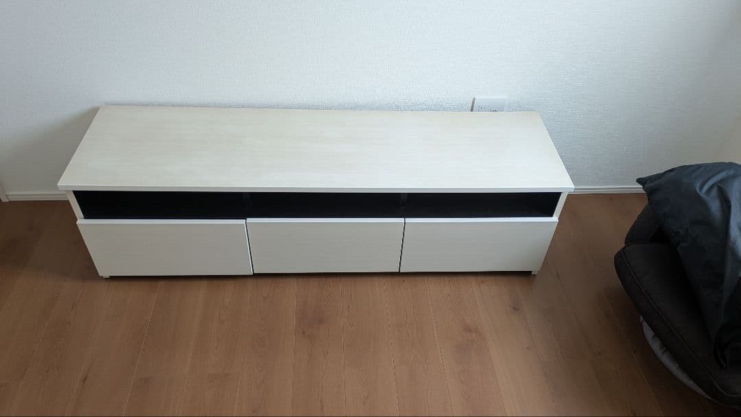 ホワイト/ブラック 引き出し式テレビ台