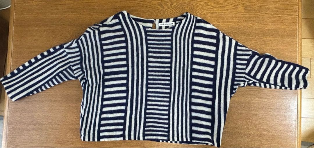 ミナペルホネン　Mina perhonen ladder カシミア100%