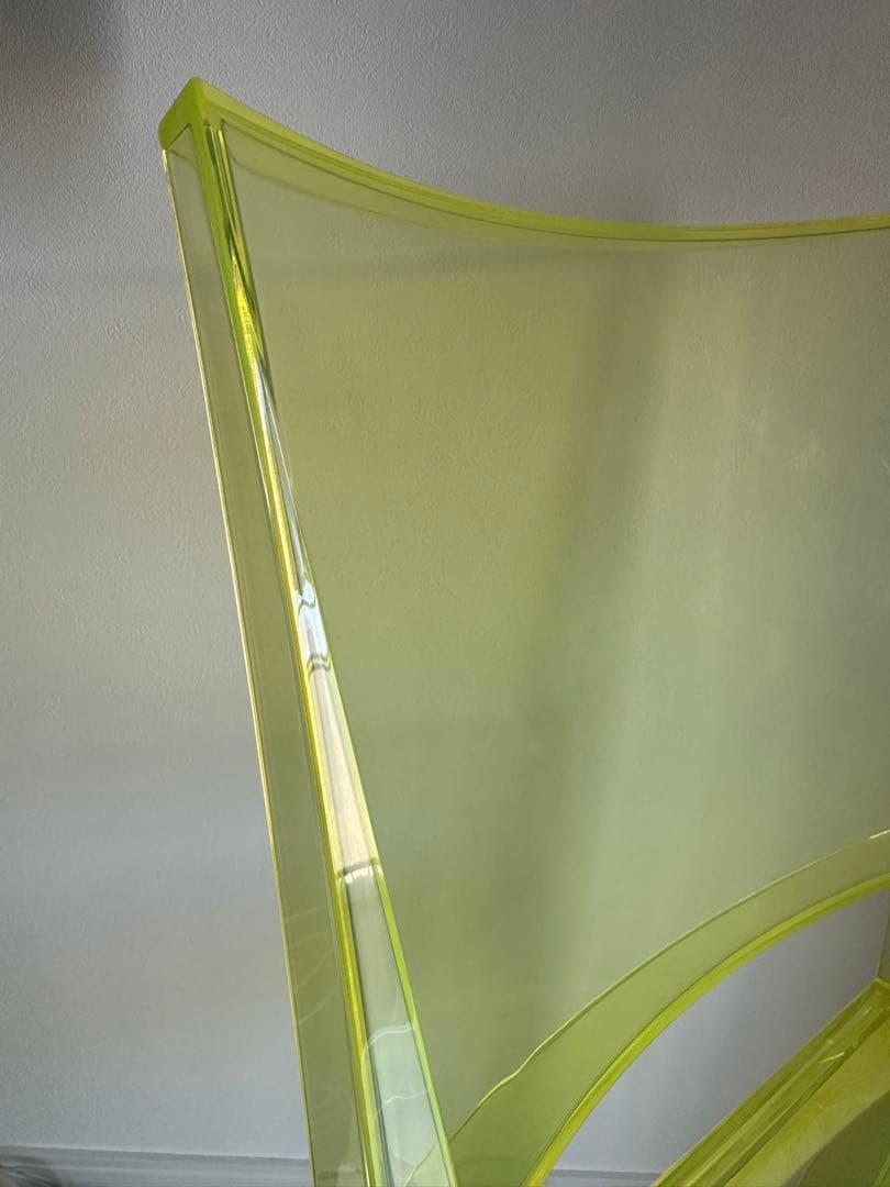 LA MARIÉ 蛍光イエローチェア KARTELL