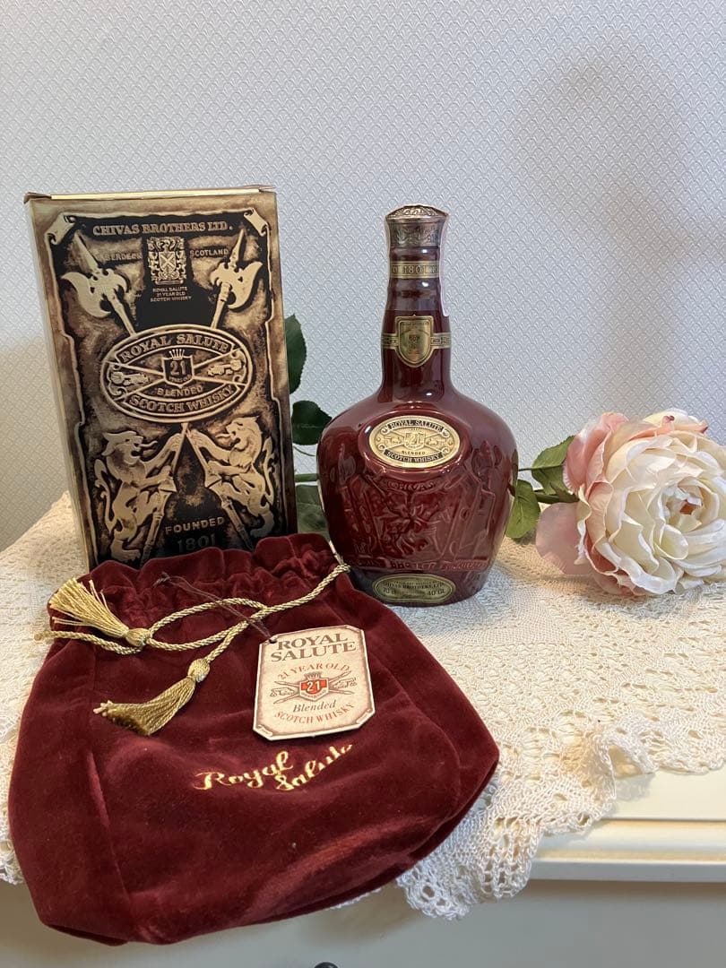  SALUTE 21YEAR OLD スコッチウイスキー赤　新品未開封