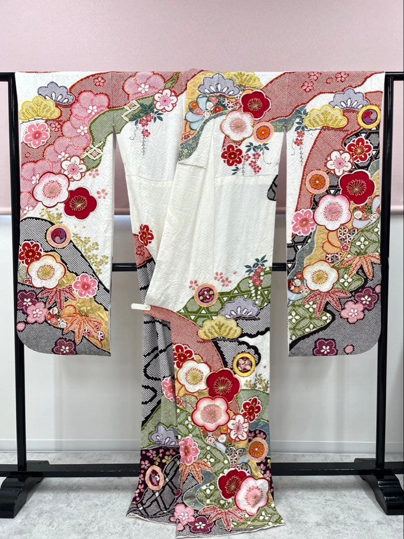 《美品》振袖　単品 A No.425 白地絞り　中振袖160〜170cm