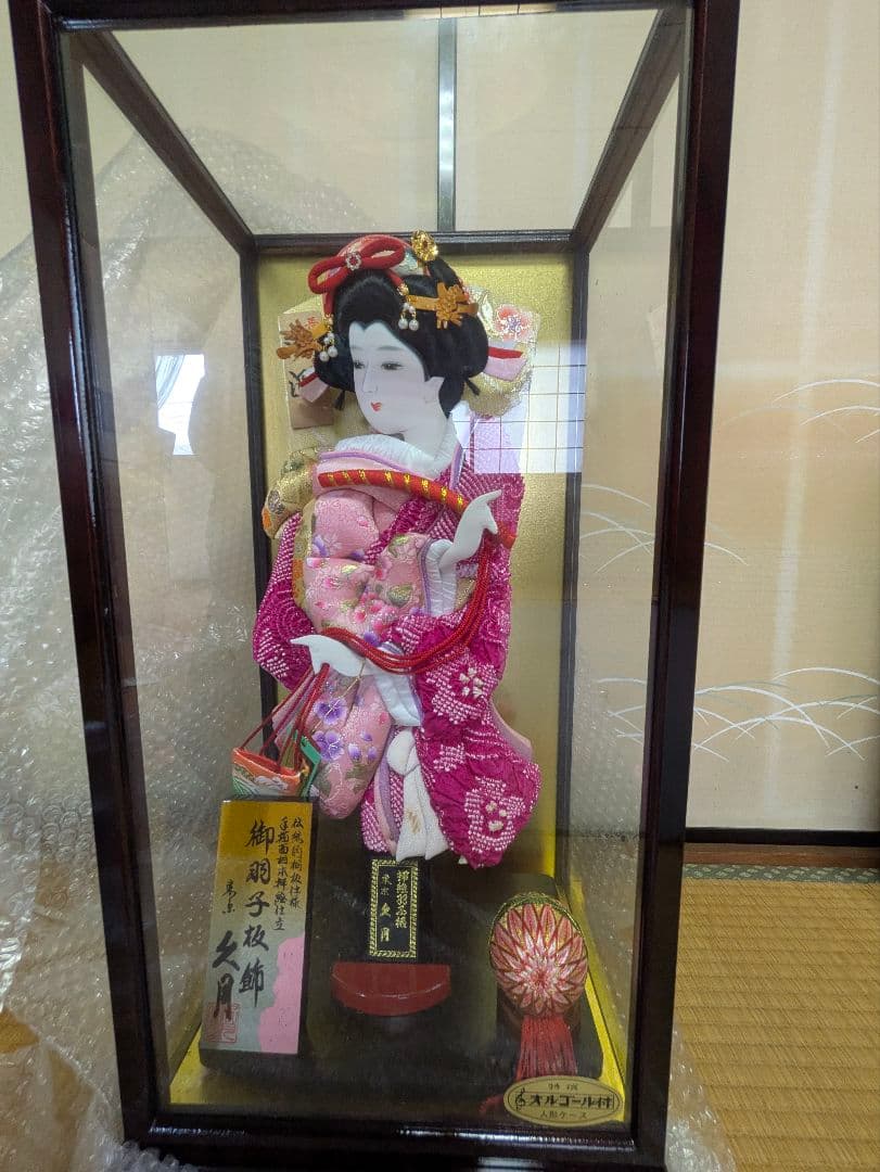 羽子板　オルゴール付き　出産祝い　伝統　日本人形　縁起物　手まり付き