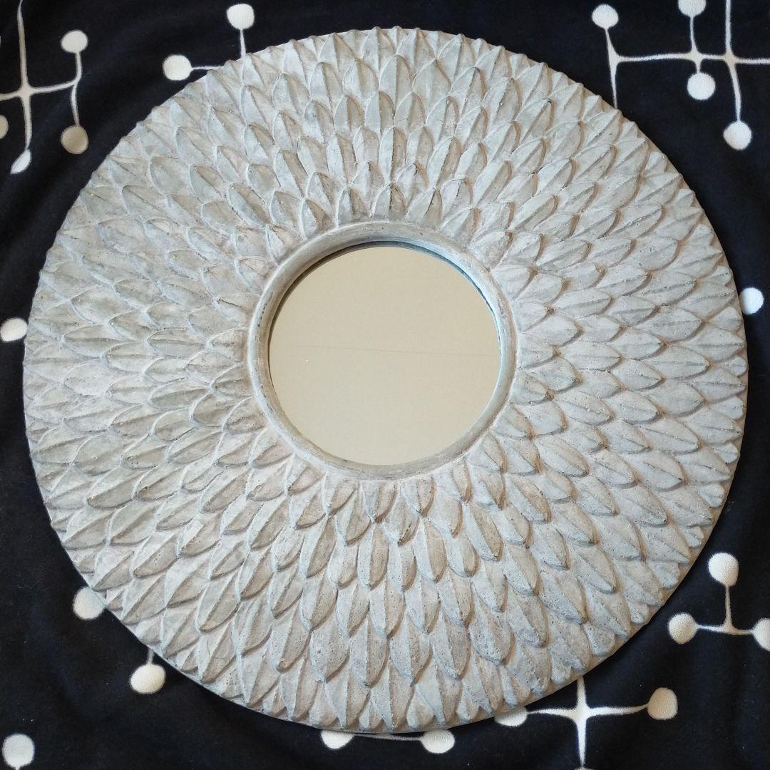 ウォールミラー　壁掛けミラー　セメント　コンランショップ　ザラホーム　イケア