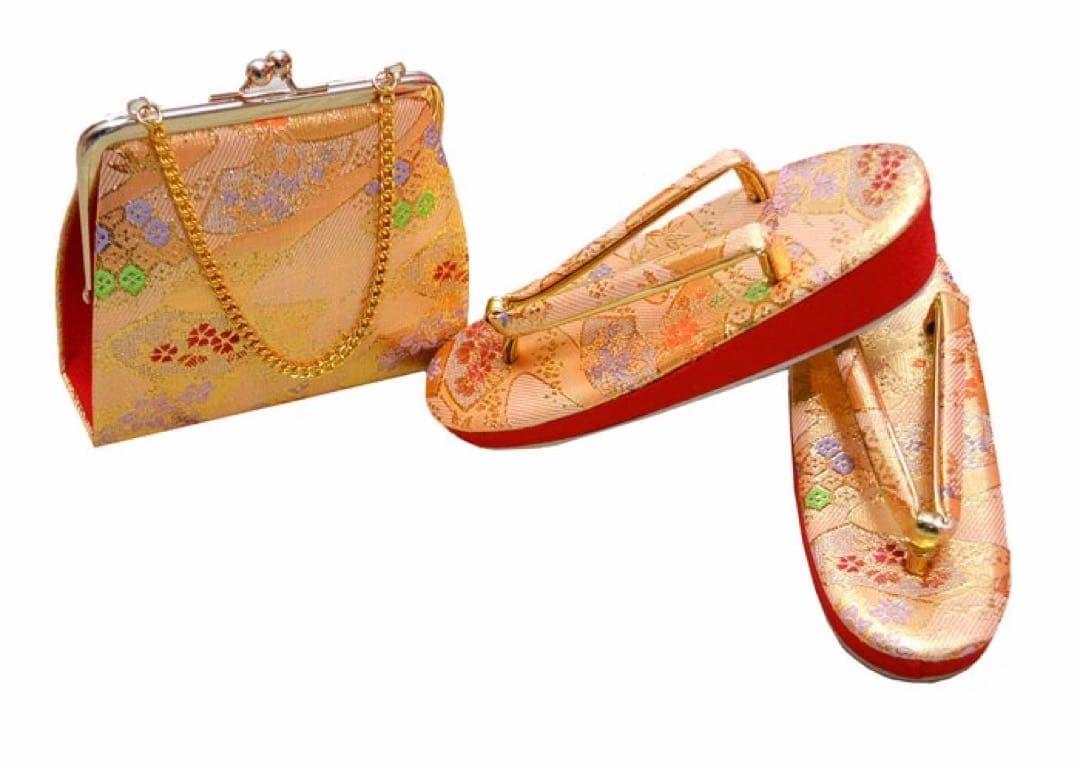 1点限り　七五三 着物 7歳 女の子 正絹着物フルセット　絞り柄　総刺繍使い　赤