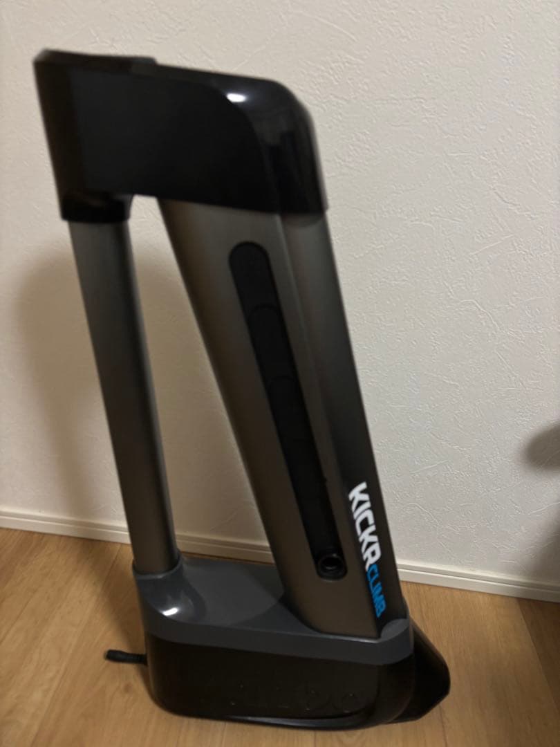 【値下げ中】Wahoo KICKR CLIMB クライム