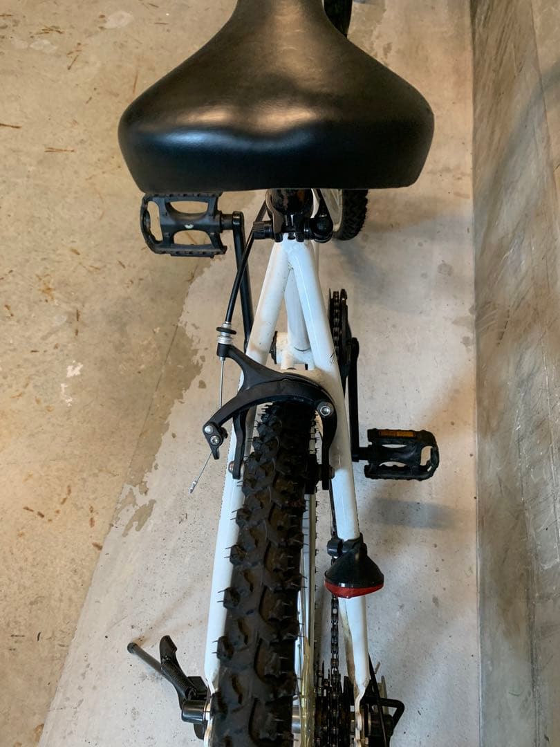 【滋賀引取限定】GRAPHIS 24インチ　ジュニア用　自転車 クロスバイク