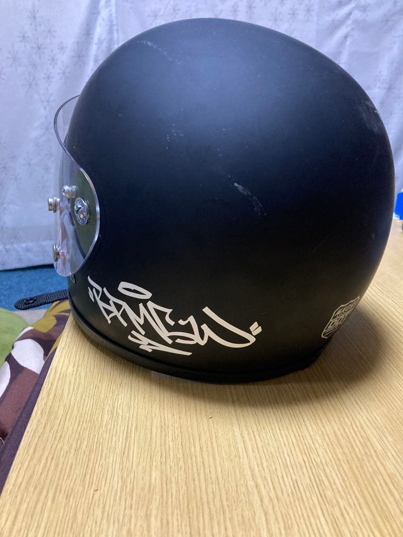 MACHホール　マットブラック ヘルメット 帽体小さい