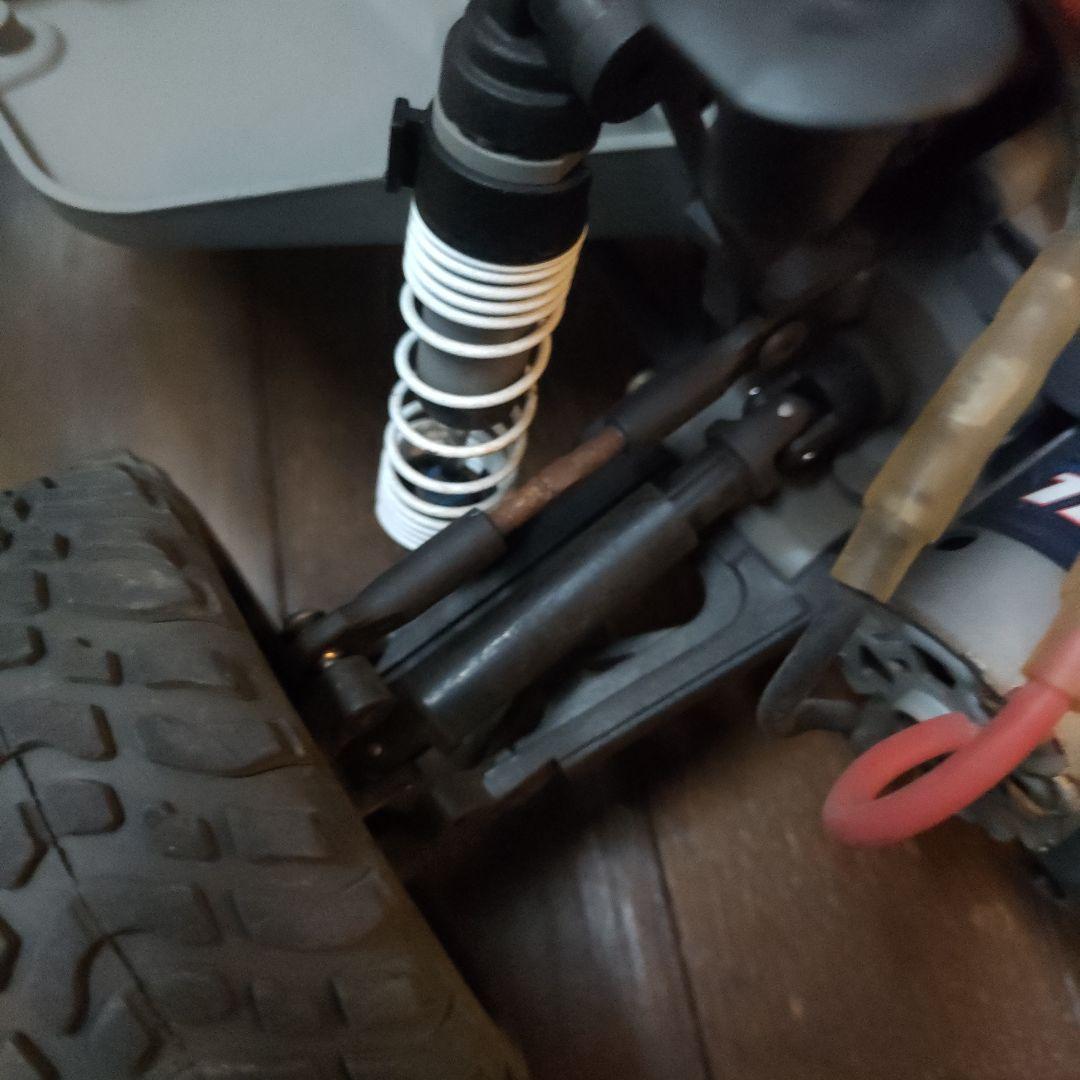 トラクサスTraxxas Slash 2WD SCトラック、フルセット