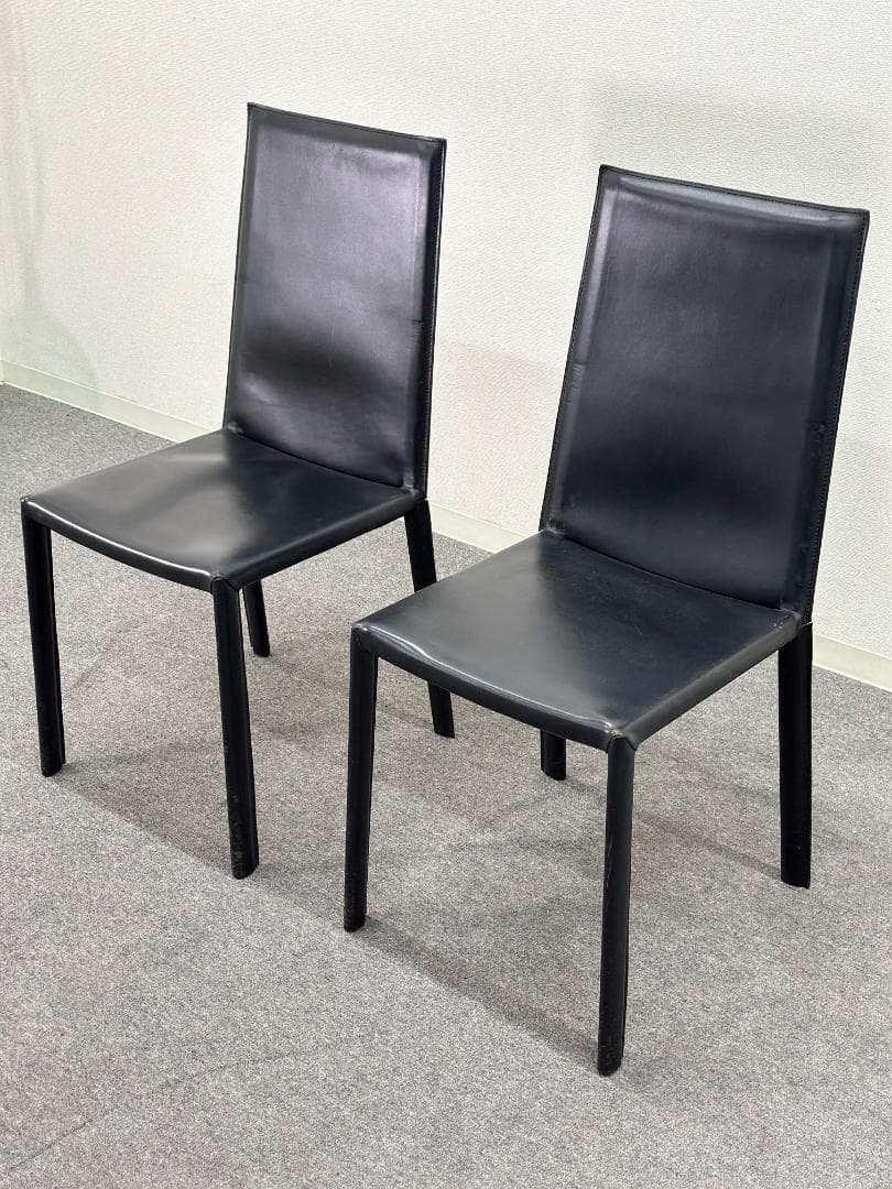 ■arrben■レザーチェア　2脚セット　ダイニング　本革　イタリア　モダン　黒