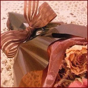 ドライフラワーの花束 バラ＆ユーカリ ブラウン