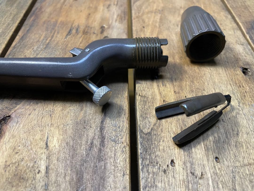 Y*O様 チャンピオングリップ　SAURUS