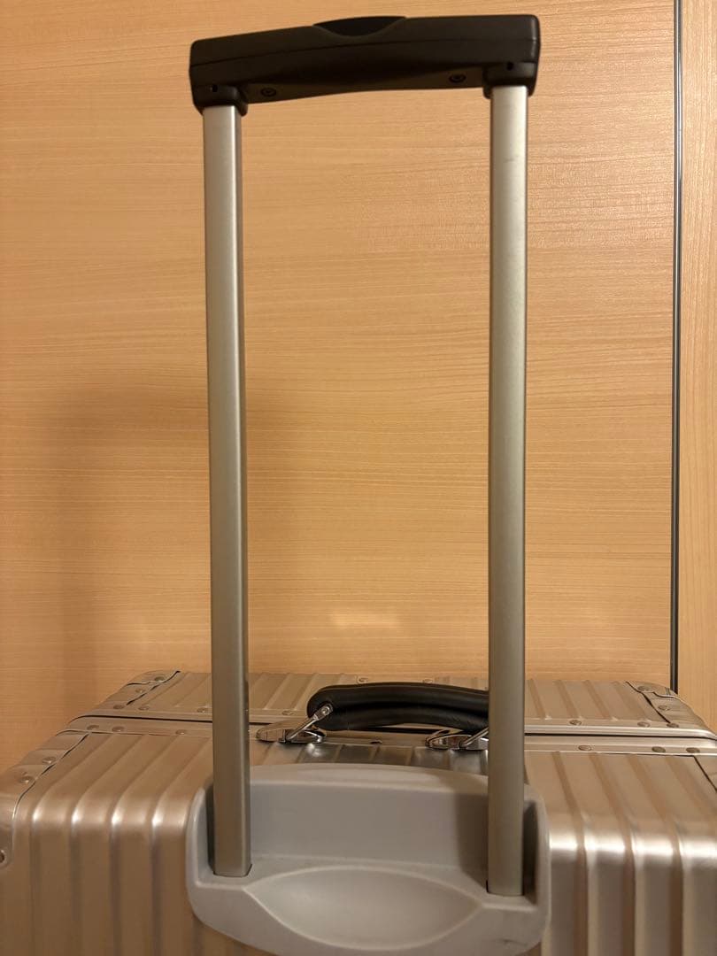 ※ジュラシック※リモワ クラシックフライト※廃盤、旧ロゴ