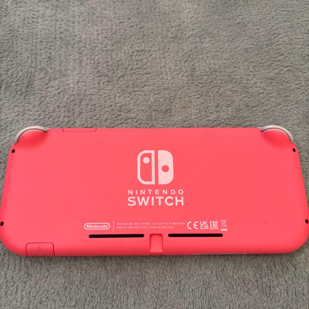 Switchライト　ピンク　ケース付き