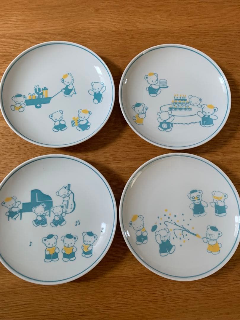 familiar 波佐見焼　皿4枚セット