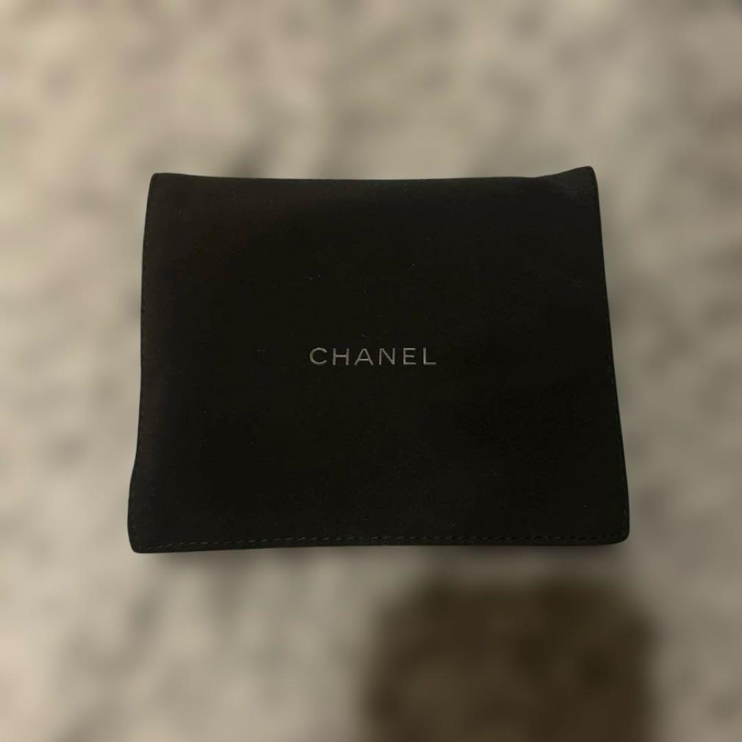 CHANELマトラッセココマーククラシックスモールウォレット二つ折り財布