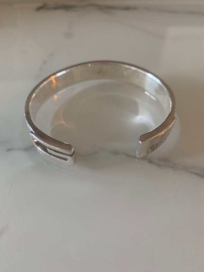 GUCCI シルバーバングル イタリア製