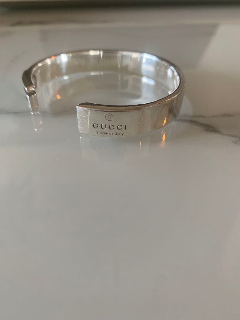 GUCCI シルバーバングル イタリア製