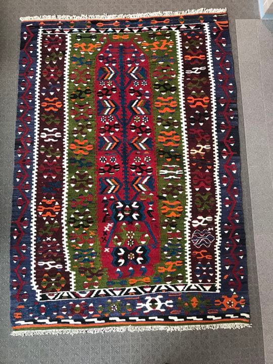 オールドキリム　生命の木デザイン