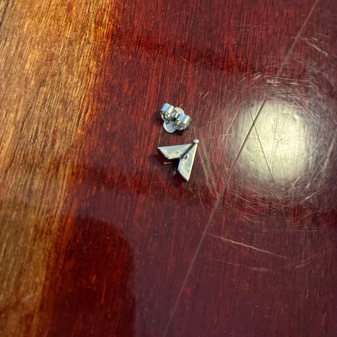 ルイヴィトン片耳ピアス(値下げ中)