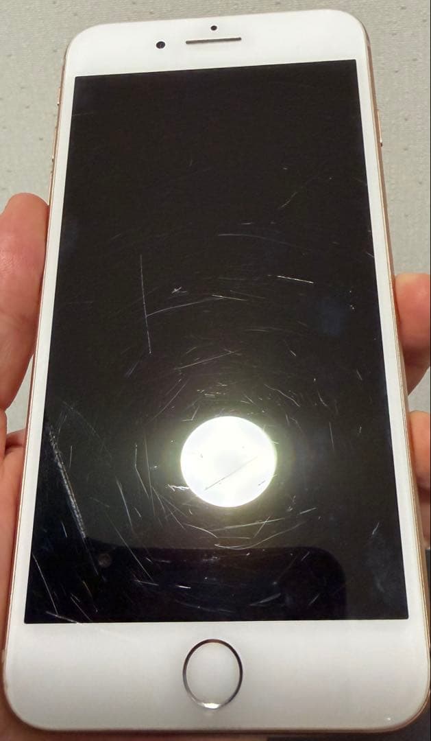 Apple iPhone 8 Plus 中国販売分　SIMフリー