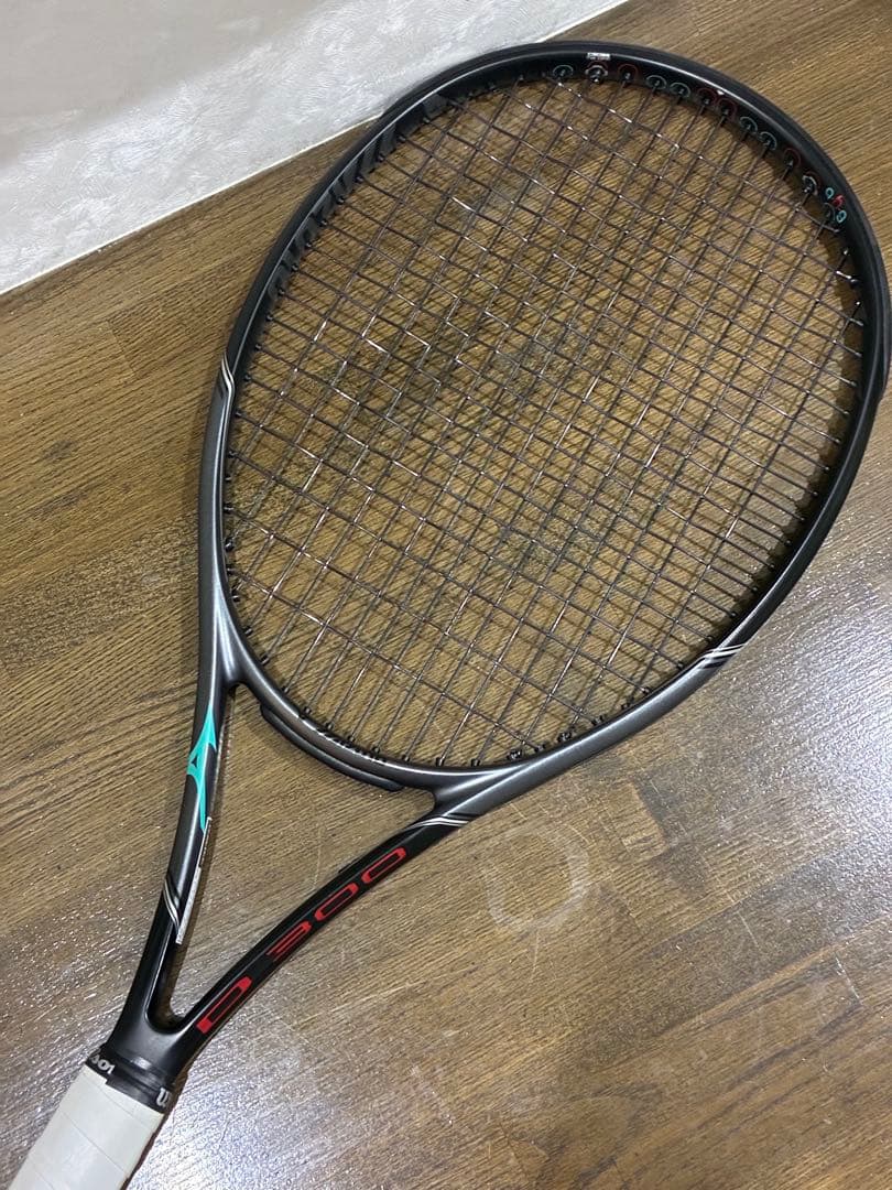 ミズノ D300 グリップG3 美品　mizuno硬式ラケット