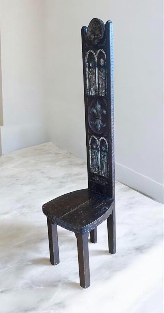 アンティークチェア★中世柄スピニングチェア　フルール・ド・リス紋章とロカイユ装飾