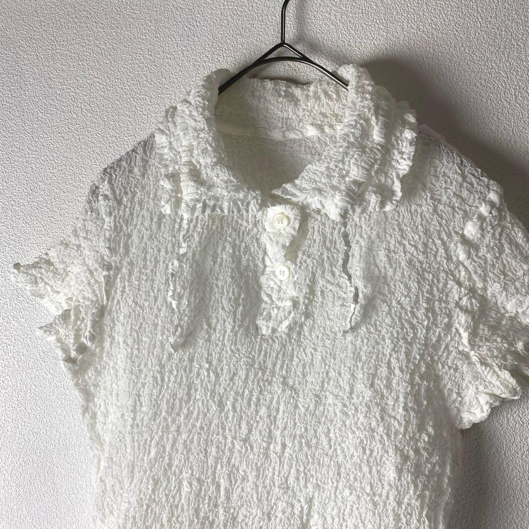 me by ISSEYMIYAKE シワプリーツ ブラウス 白