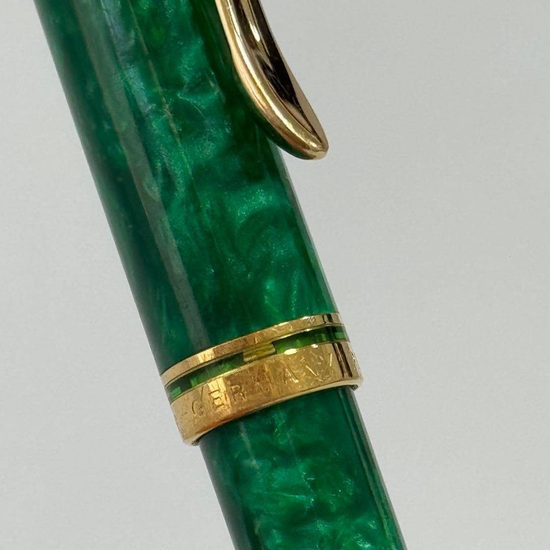 【限定品】Pelikan ペリカン ボールペン スーベレーン K320 グリーン