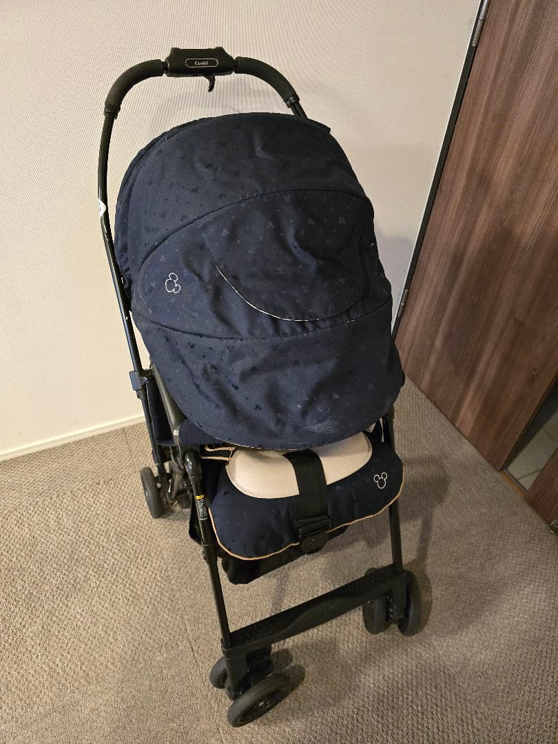 コンビ　ベビーカー メチャカル ハンディα ミッキーマウス ネイビー