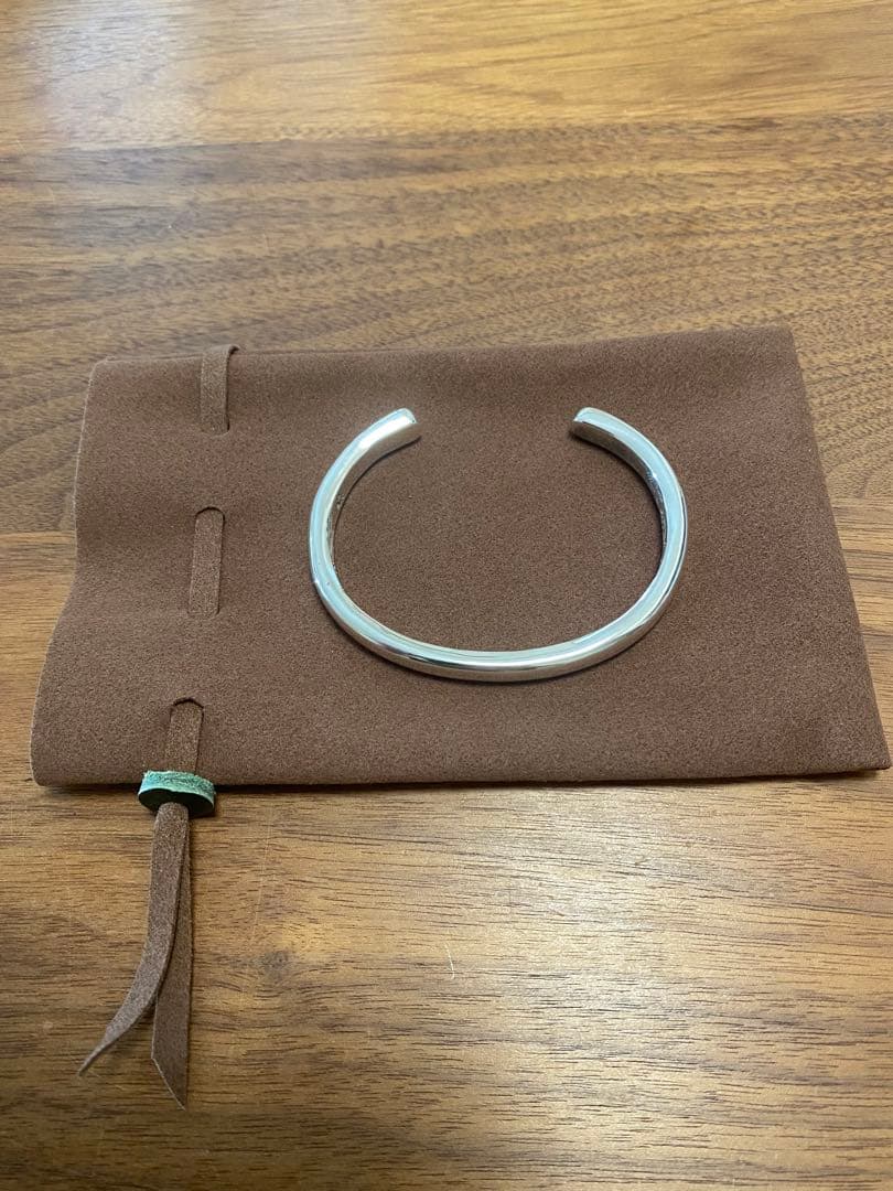 【美品】MOTO/モト/コンテンポラリーネイティブ スタンプバングル