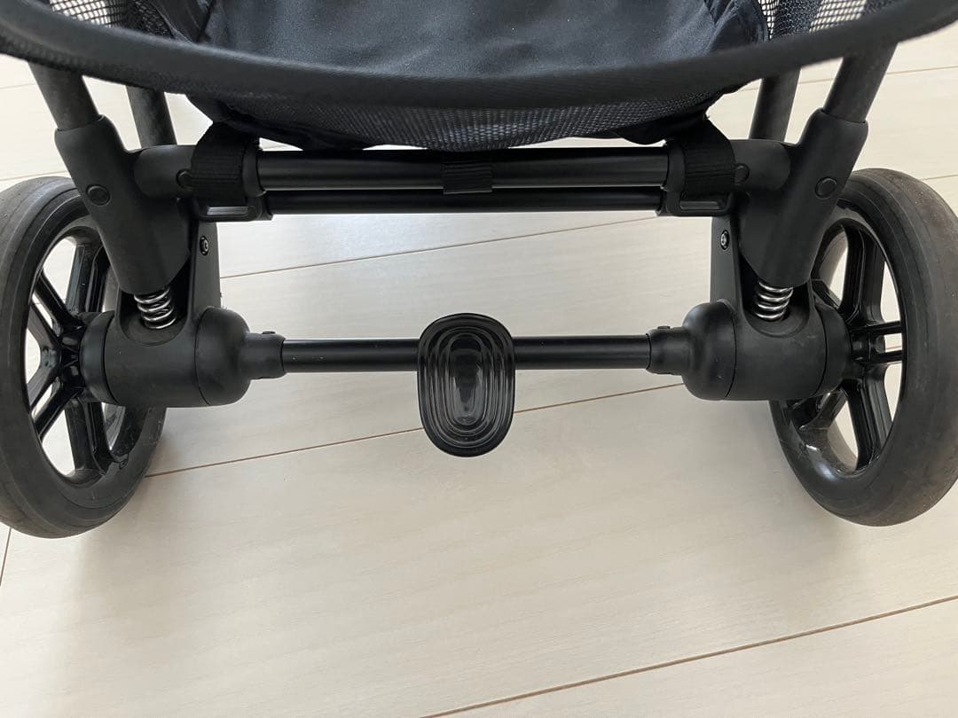 人気色！cybex サイベックス　メリオカーボン　モニュメントグレー