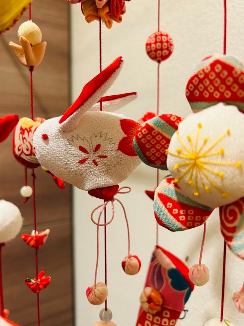 ひな祭り　華やか　吊るし雛　吊るし飾り　うさぎ