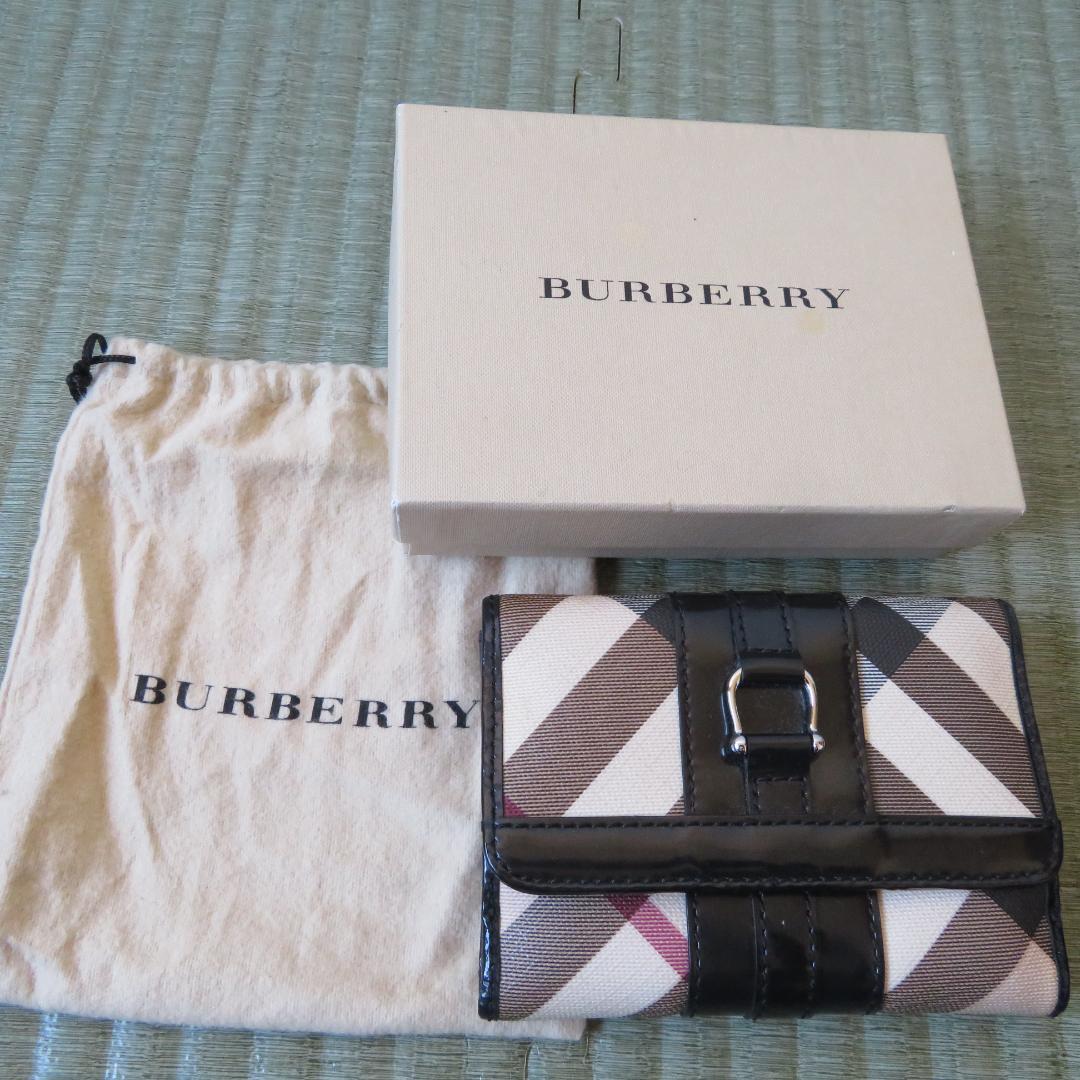 バーバリー　　　財布　　　ノバチェック