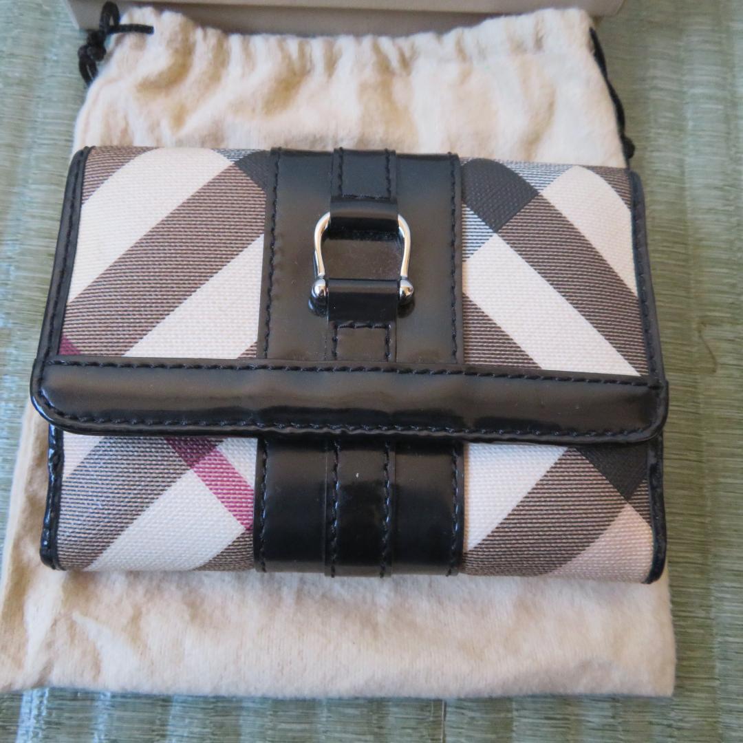 バーバリー　　　財布　　　ノバチェック