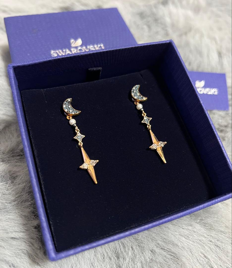 スワロフスキー SWAROVSKI 星 月 ピアス