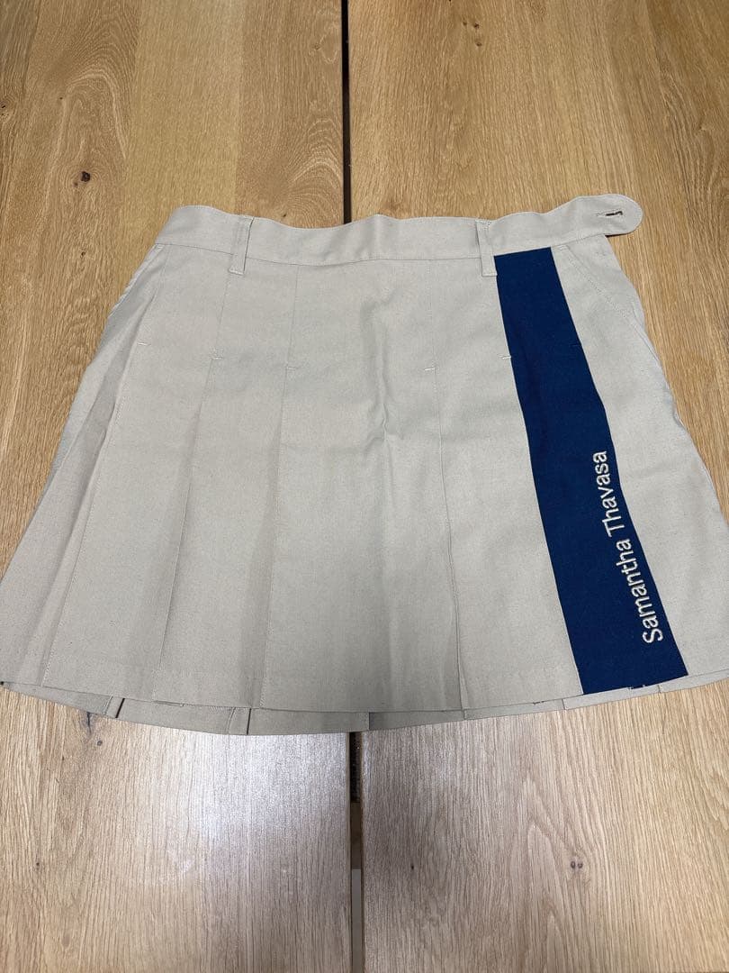 Samantha Thavasa ベージュ ゴルフスカート